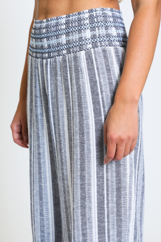 WIDE SMOCKED BOARDWALK PANT - NAVY WHITE