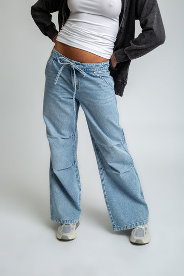 Relaxed Jeans - Medium Indigo