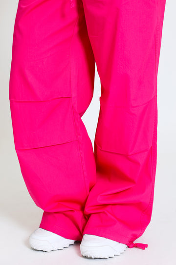 PARACHUTE PANT - HOT PINK