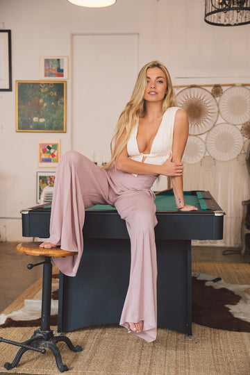 TIE WAIST TIERED WIDE LEG PANT - MAUVE